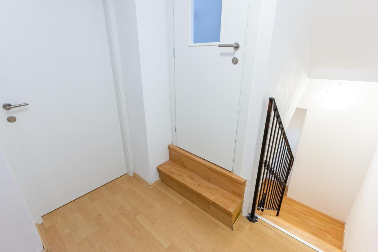 Apartments Marin With Sea View Башка Екстер'єр фото